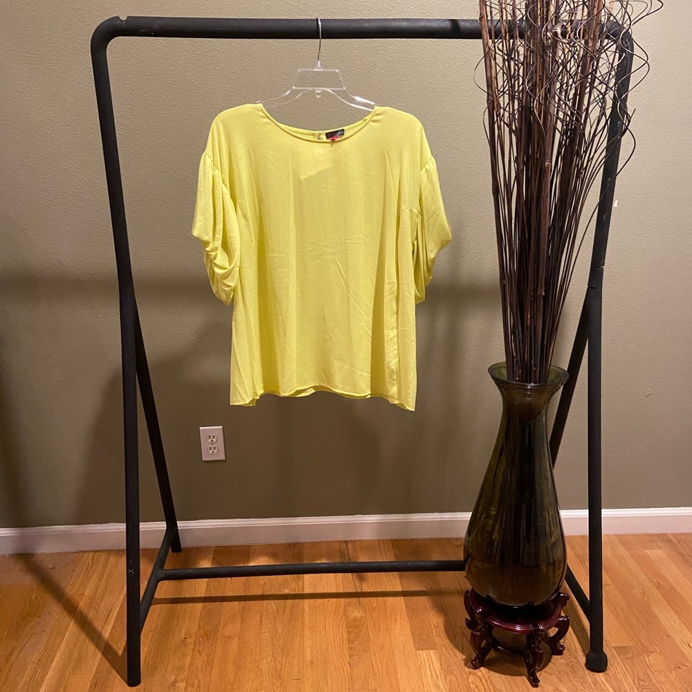 Vince Camuto  |  Blouse